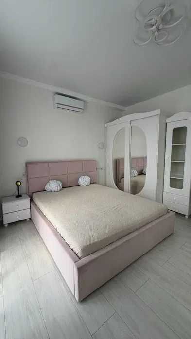 Apartment in Kyiv, Holosiiv - View 4
