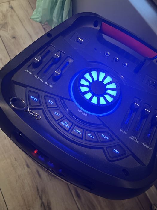 Duży głośnik Manta plus mikrofon