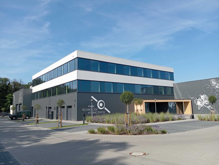 Biuro do wynajęcia - w Parku Technologii Kosmicznych