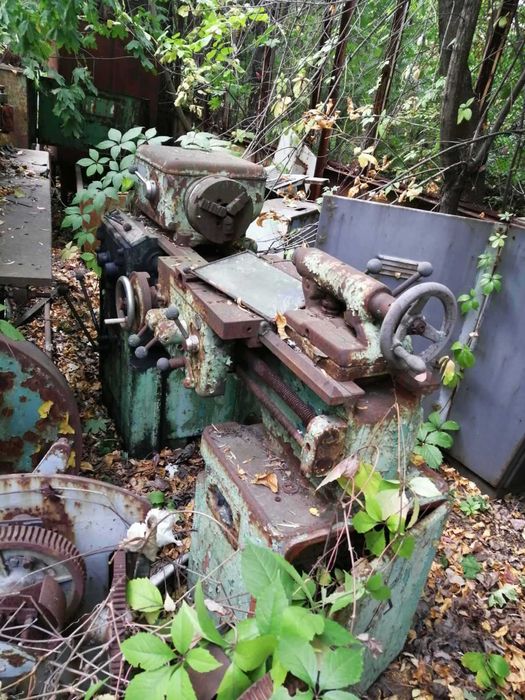 Токарне винторезный станок ИЖ 250 Гильотинные ножницы Наждачный стано ...