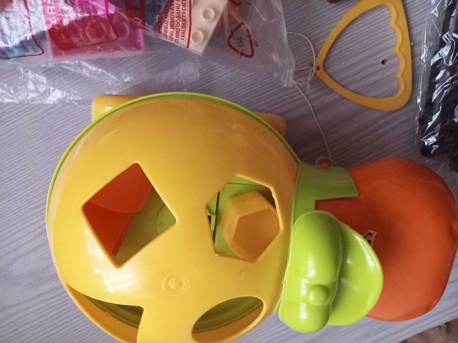 Продам комплектом детские новые игрушки.