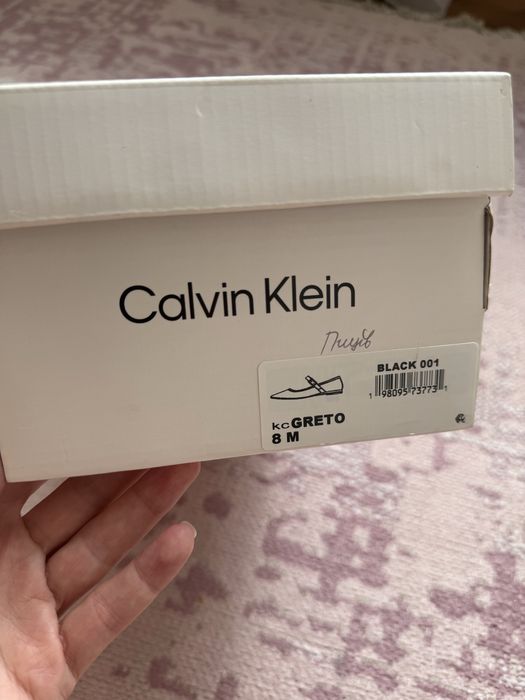 Calvin Klein 38 розмір