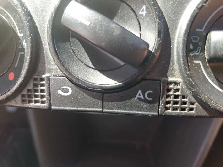 Volkswagen Polo 1.2 2003 168mil Carplay Android Auto