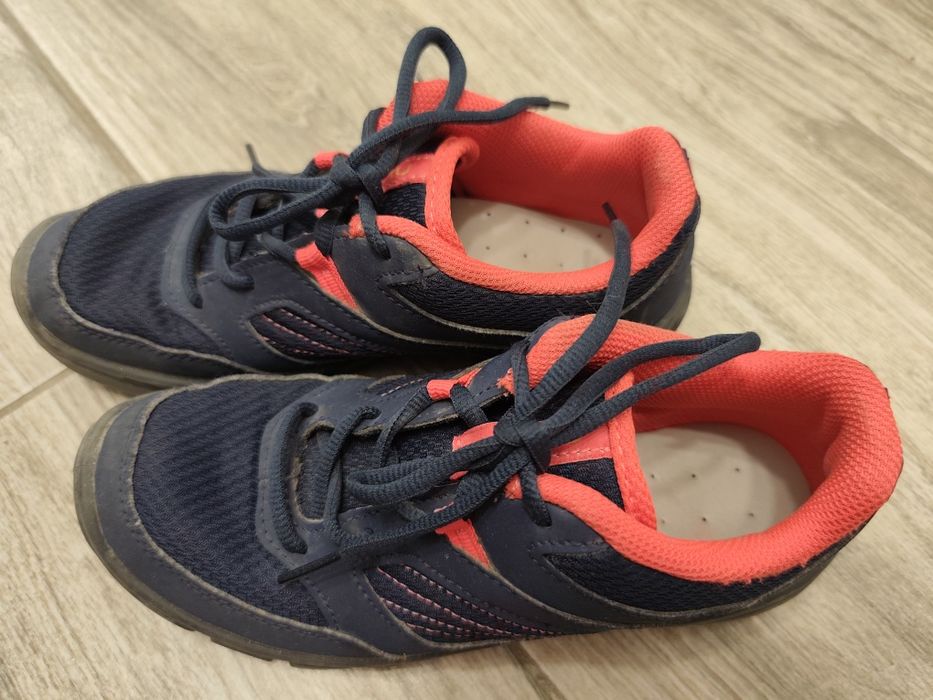 Buty trekkingowe Decathlon r.36 (wkładka 23 cm)