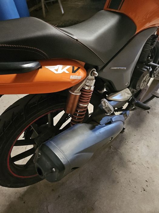 Keeway RKV 125 | Económica