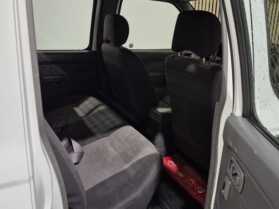 Nissan Pick Up D22 2.5 - 5 LUGARES - 2010 | GARANTIA | NACIONAL