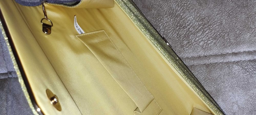 Шикарний жіночій клатч