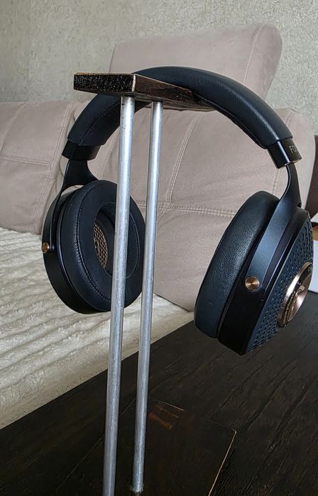 Focal Celestee Navy Blue.