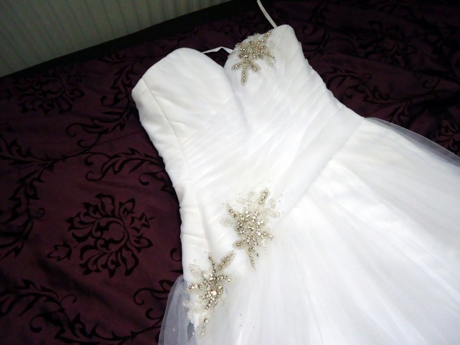 Piękna Suknia Ślubna Agnes Moonlight Collection 36/38/40