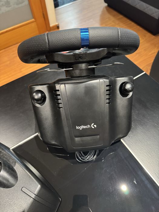 Volante e Pedais Logitech G29