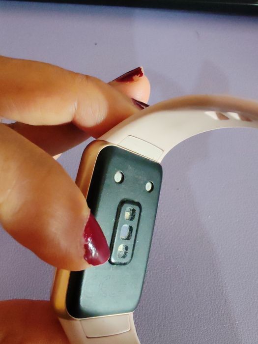 HUAWEI Band 6 com várias pulseiras