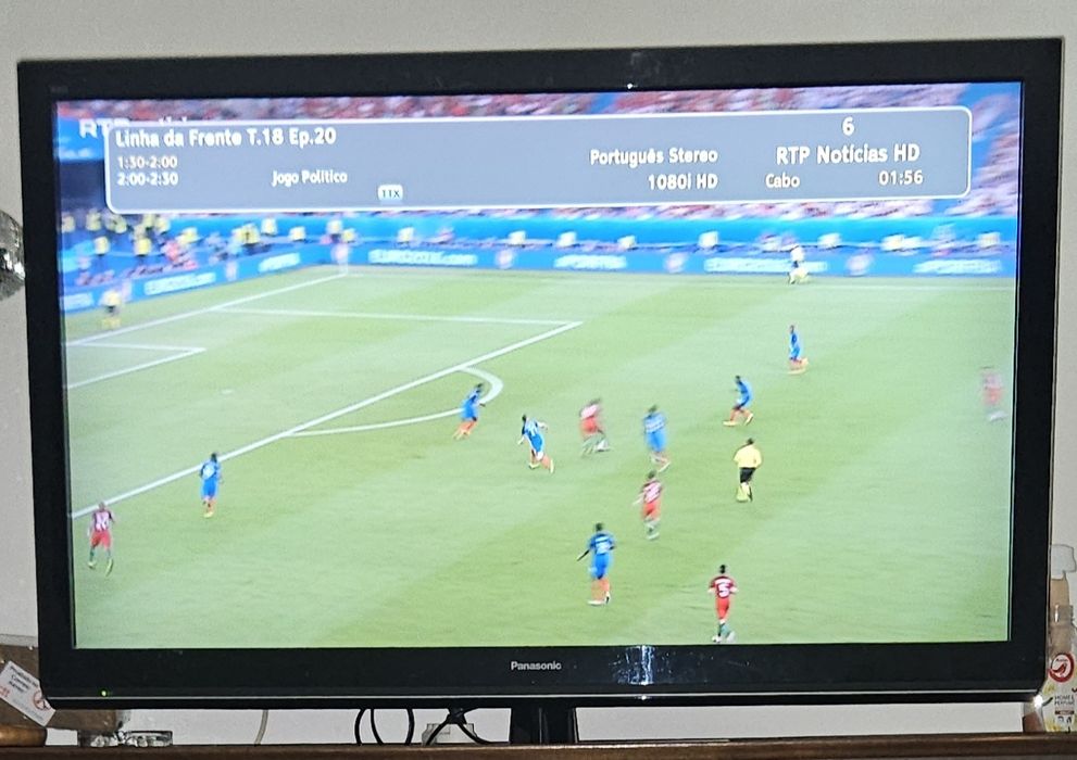 Televisão Plasma Panasonic Viera 42" (Excelente Estado com Comando)