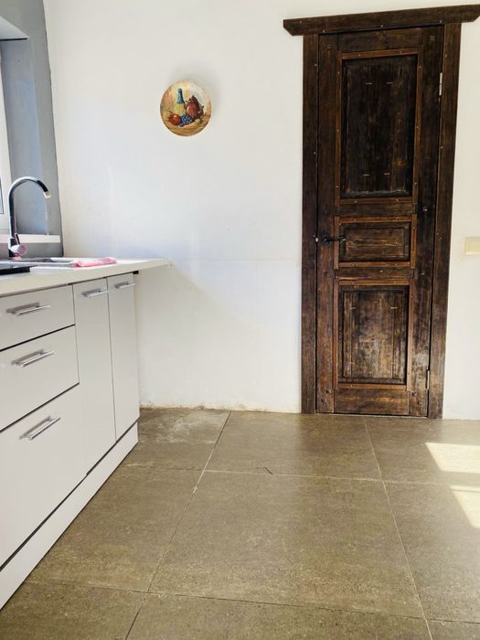 Торгуємось! частина будинку зі зручностями, є гараж