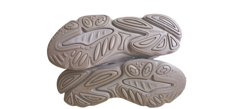 Кросівки жіночі Adidas Ozweego, Lava Grey GY3165