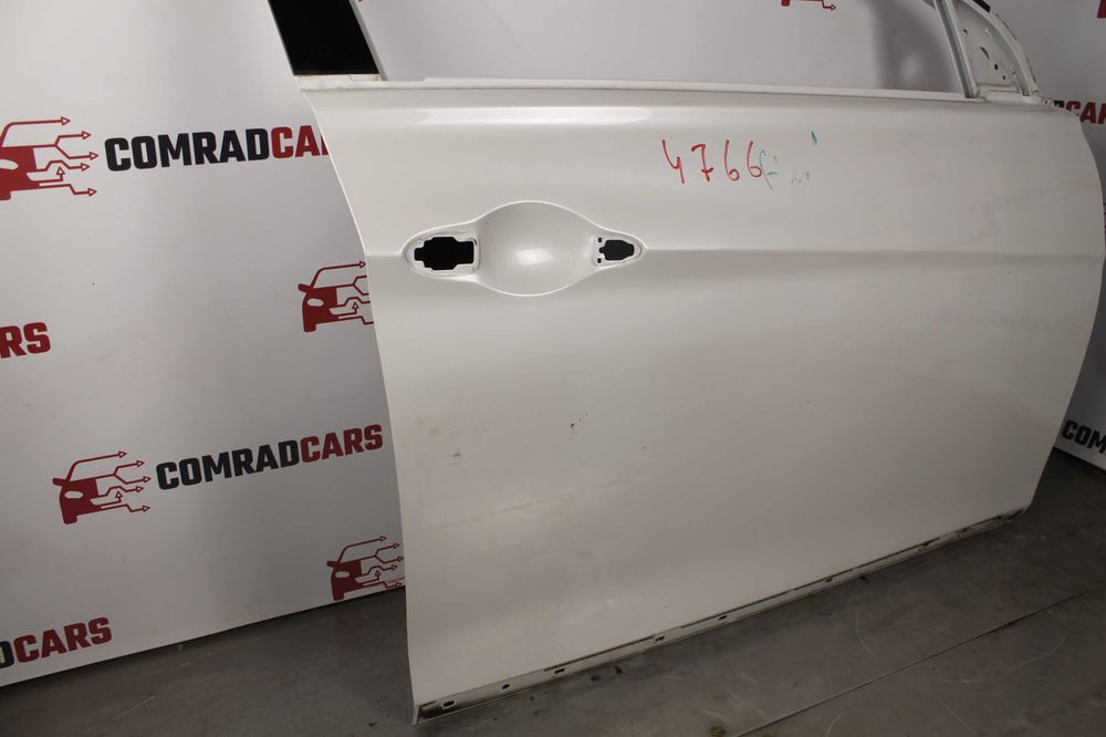 Двері передні праві Hyundai Sonata YF hybrid 10-15