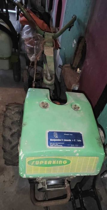 Motoenxada/Motocultivador c/ motor Lombardini 325cc e c/ 3 Alfaias