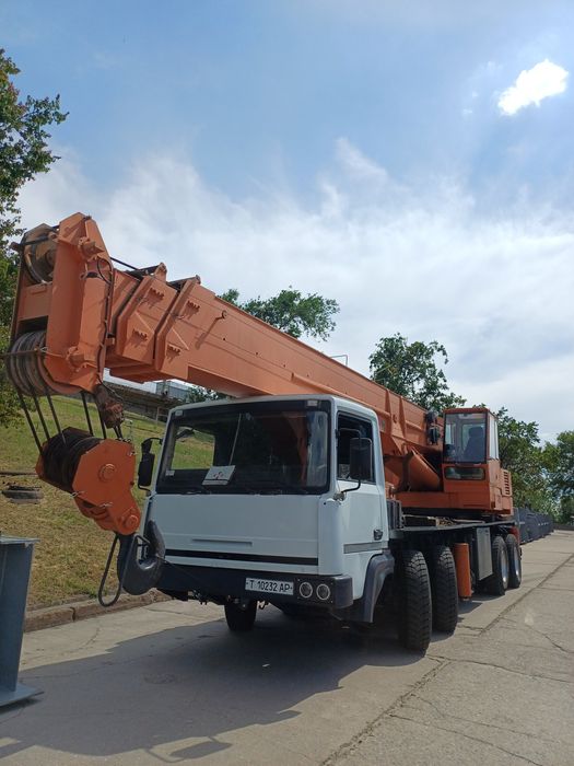 Автокран 40т кс6471