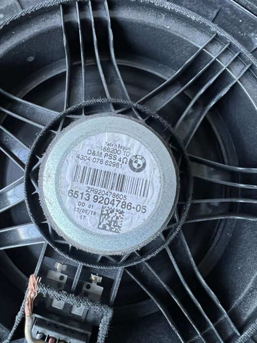 Сабвуфер до BMW  E84