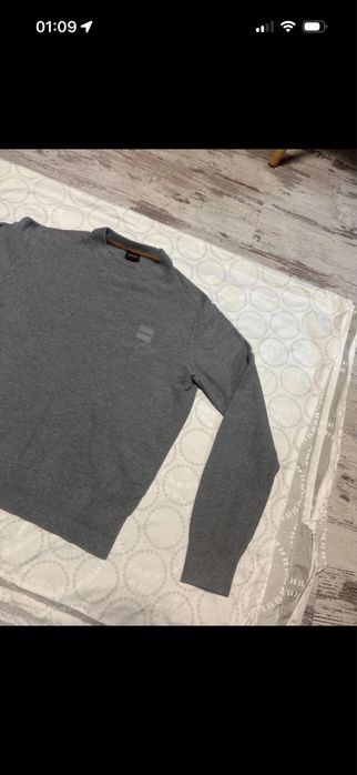 Sweter męski Hugo Boss z kaszmirem