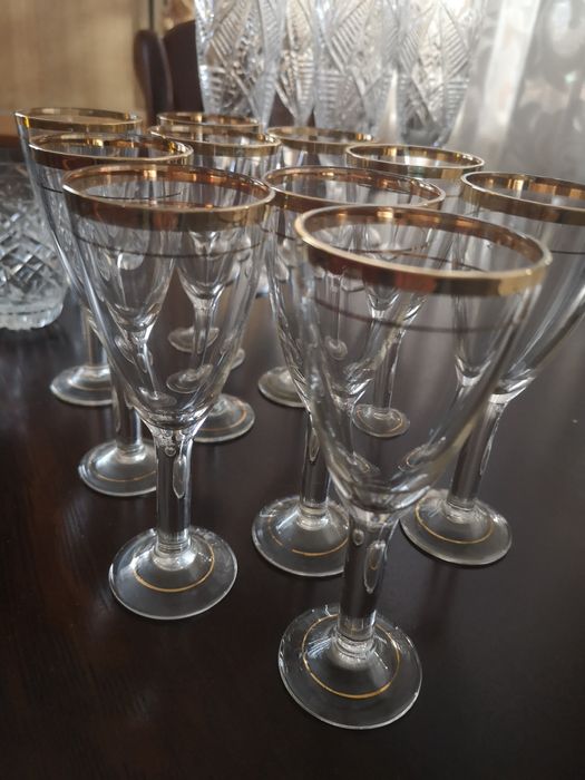 Рюмки, стакани кришталеві      .