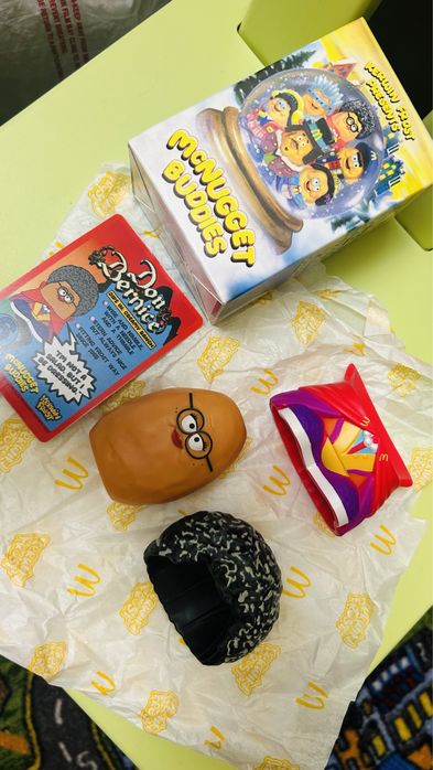 Игрушка из американского макдональдса