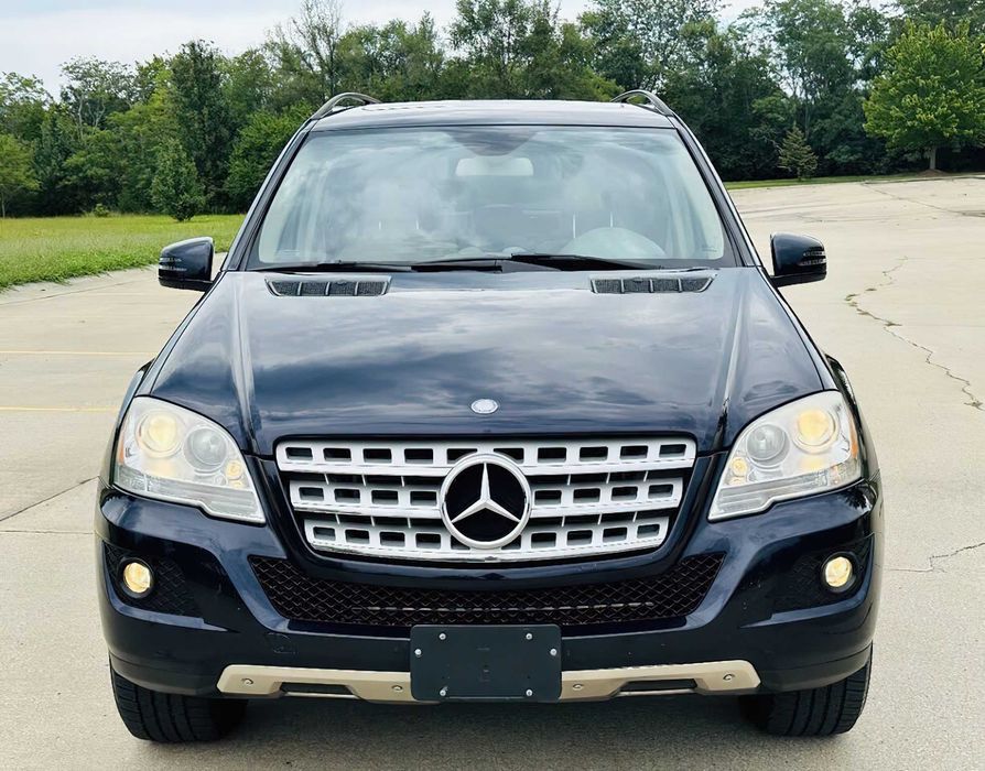 Mercedes-Benz M-Class ML 350 4MATIC      2011
