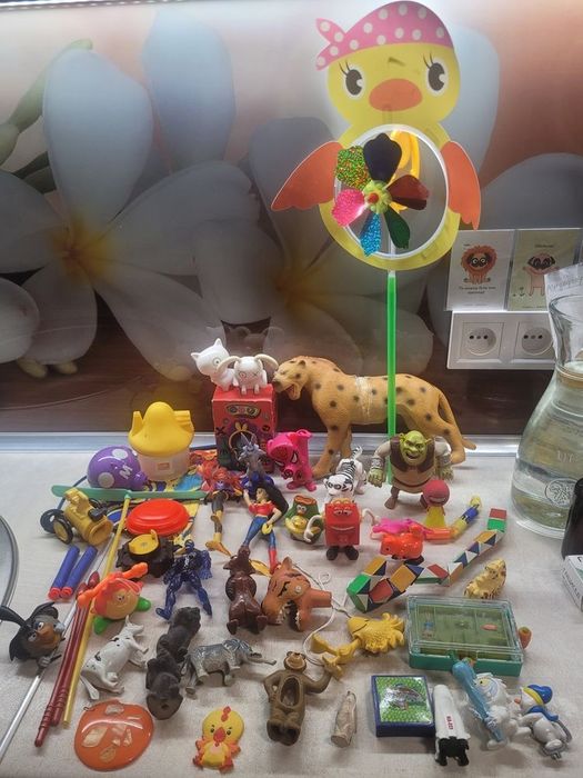 Игрушки много всяких разных и мягкие в моих объявлениях