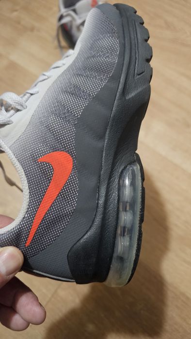 Nike Air Max Invigor