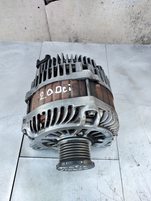 Генератор Renault Trafic Opel Vivaro 2.0 Dci 12V 210А 8200654785