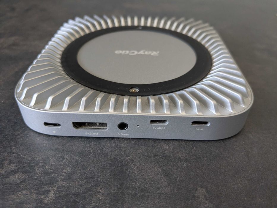 Dock/podstawka/stacja dokująca Mac Mini M4/M4 Pro - 40 Gbps 8 in 1 RayCue