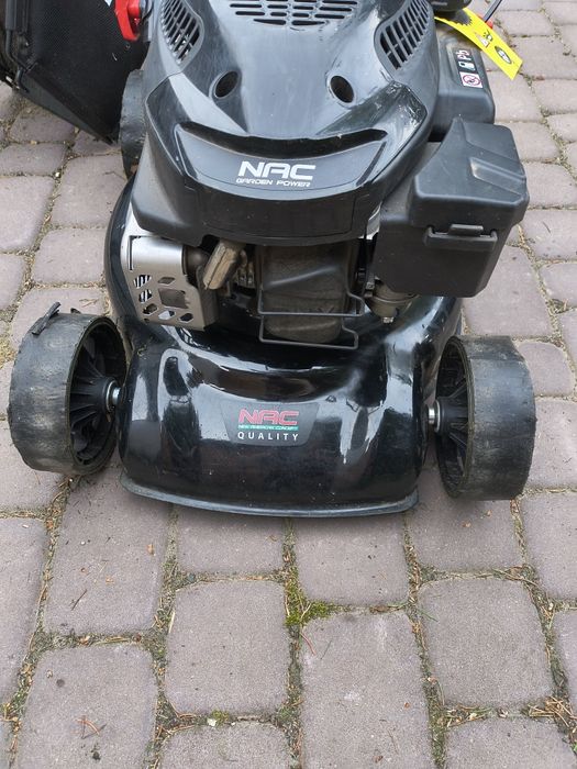 Sprzedam kosiarkę spalinową Nac 2 KW