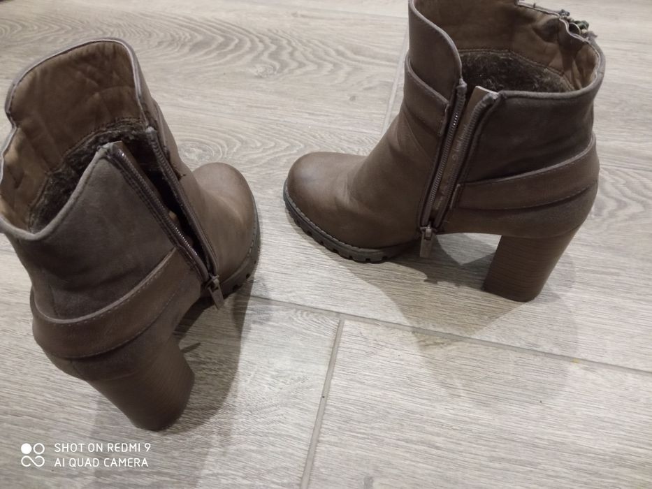 Botki beż jasny brąz CCC , rozm 35