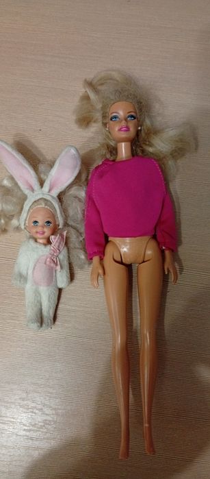 Две куклы Барби без аксессуаров