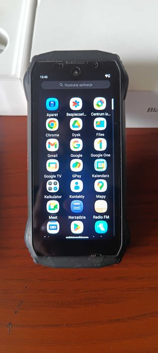 Blackview N6000 z wadami plus szybka