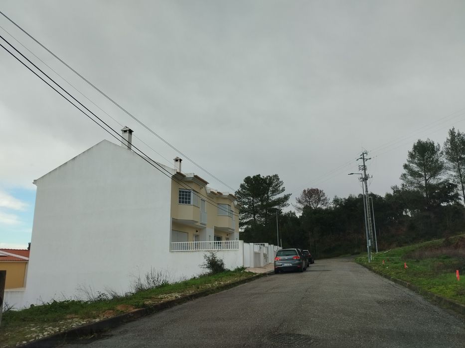 Lote urbano para construção de moradia.