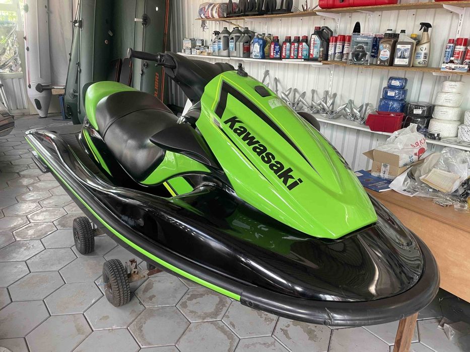 Продам гідроцикл Kawasaki STX-15F 2019 року
