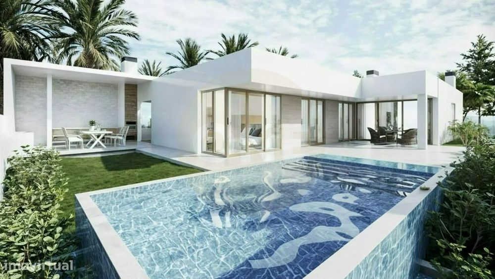 Moradia Térrea T3 com piscina - Sesimbra