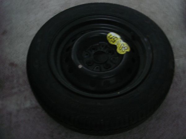 Pneu Suplente Nissan Micra Iii (K12)