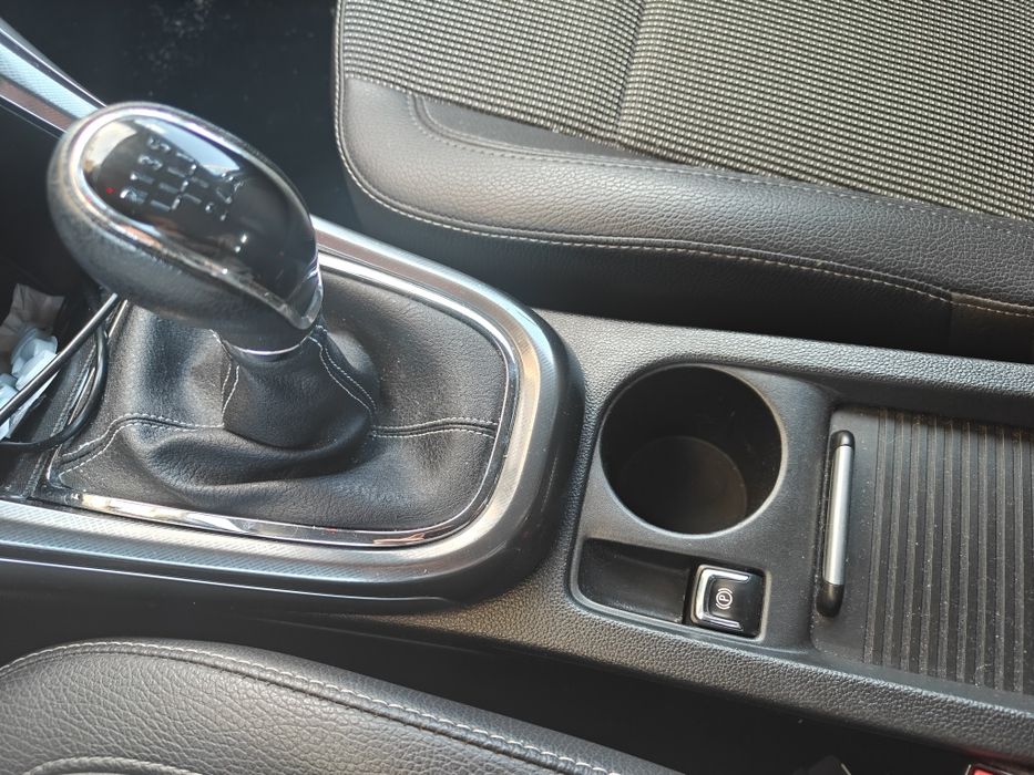 Vendo ou troco Opel Astra do ano 2012