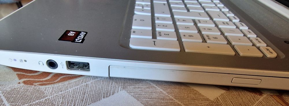 Portátil HP Pavilion 15 | 12GB RAM | Beats Audio | Ideal p/ Estudantes