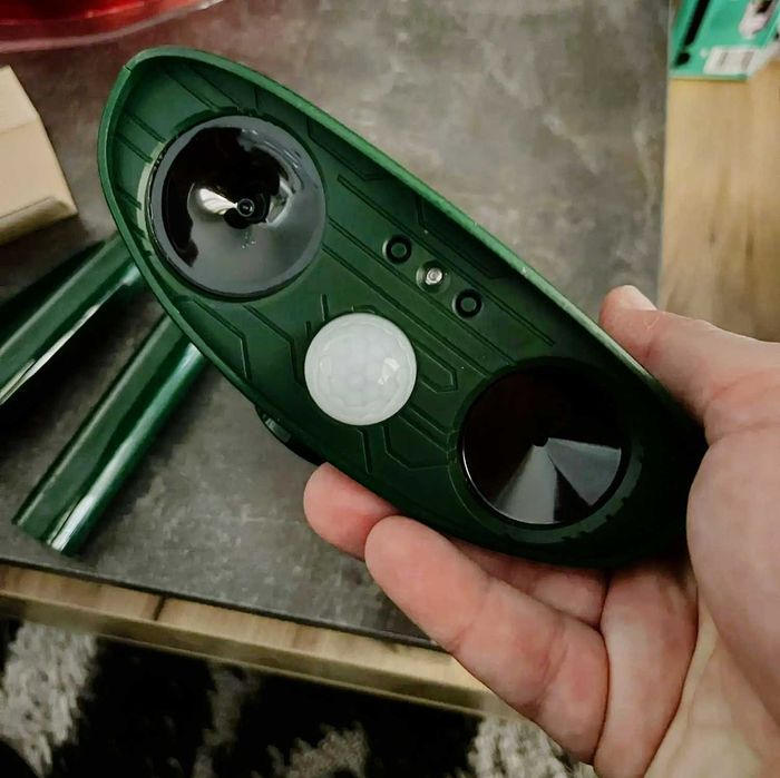 Ультразвук - отпугиватель собак, птиц, відлякувач на солнечной батарее