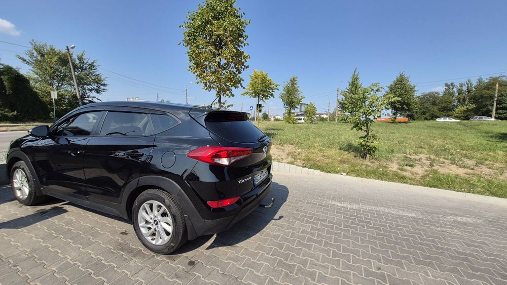 автомобіль хюндай туксон