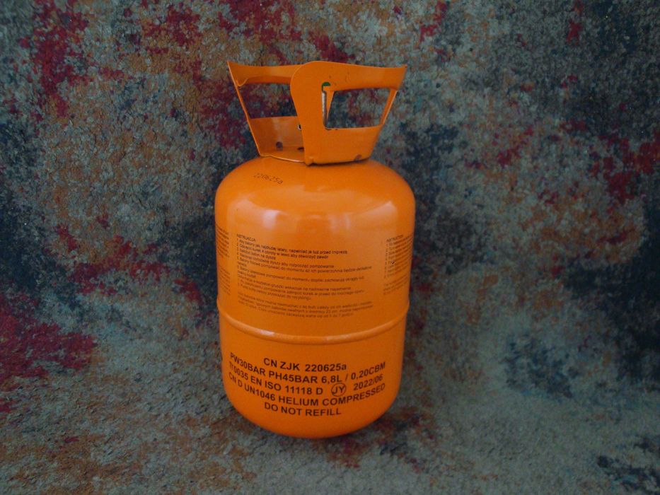 Helowa butla -- pusta.