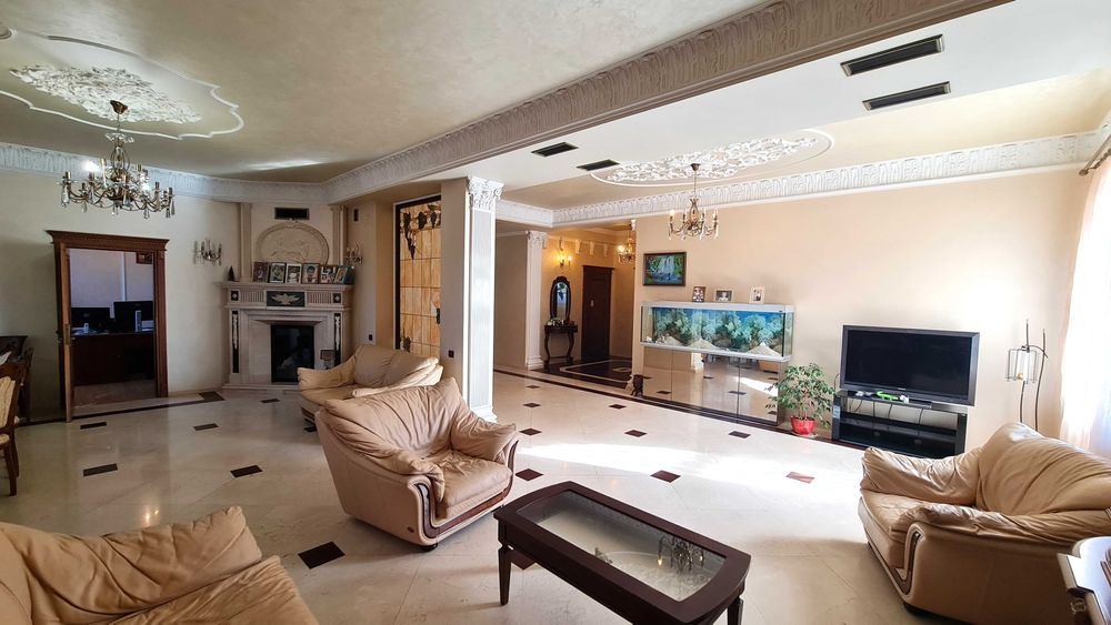 Будинок у Львові р-н вул. Стрийської Преміум Класу для Представництва