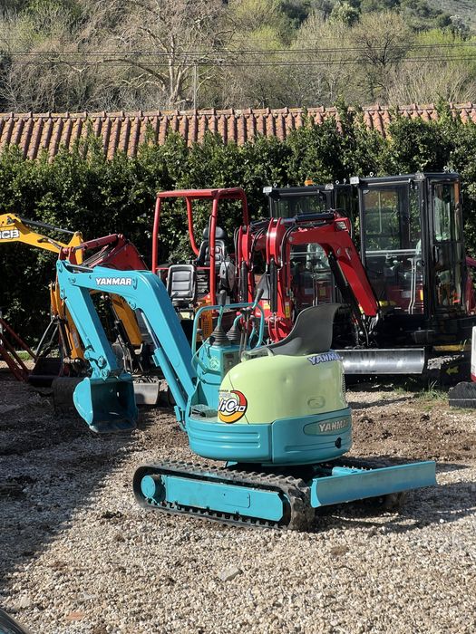 Mini Giratória Escavadora Yanmar Vio10 | LINHA DE MARTELO | Raio 0