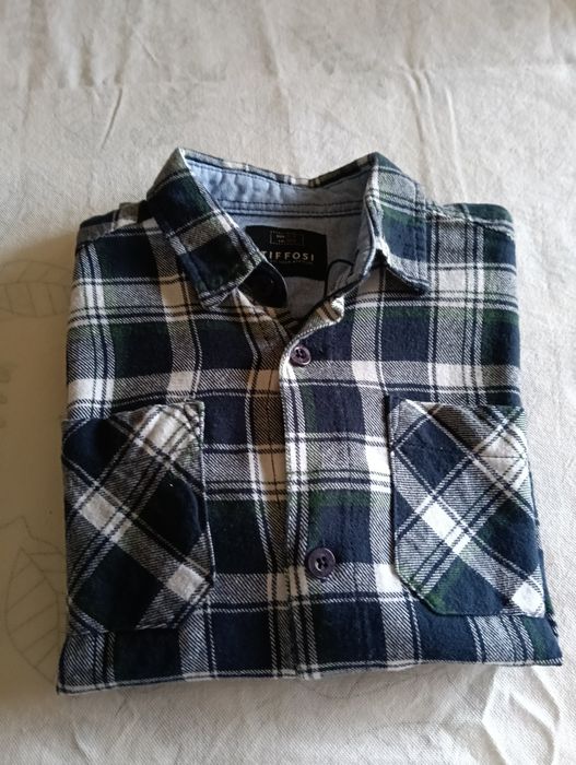 Camisa ao xadrez para rapaz