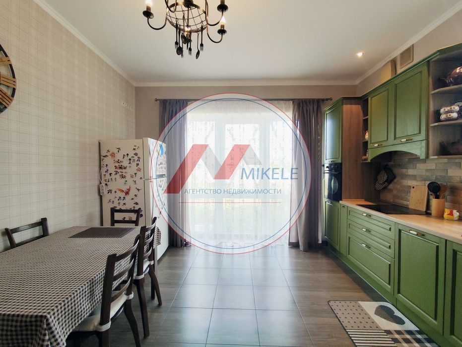 Гаряча пропозиція Без % Будинок з ремонтом, 255 м2, 18 сот. Рожни