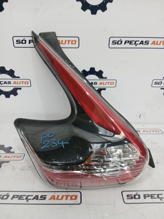 FAROLIM ESQUERDO CINZA NISSAN JUKE (F15) 1.2DIG-T ANO: 2015