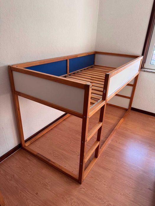KURA IKEA Cama reversível/flexivel !