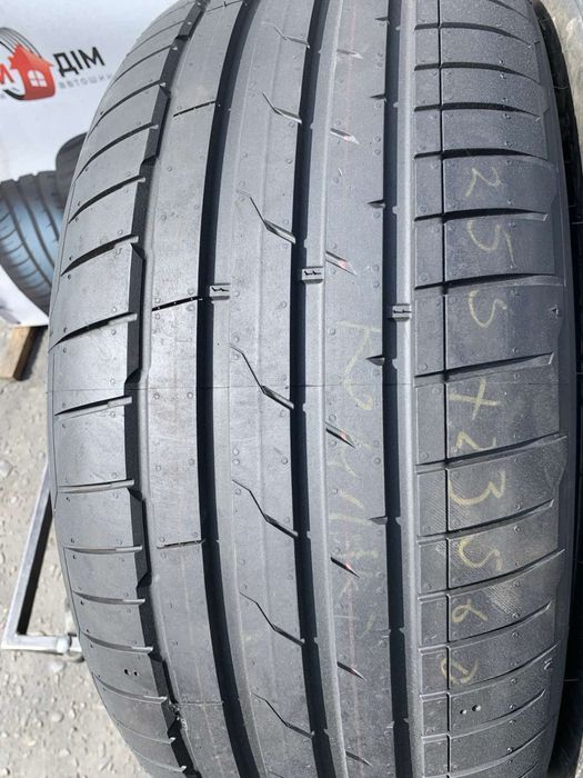 Шини нові  255/55 R18 пара  Hankook літо 2023p